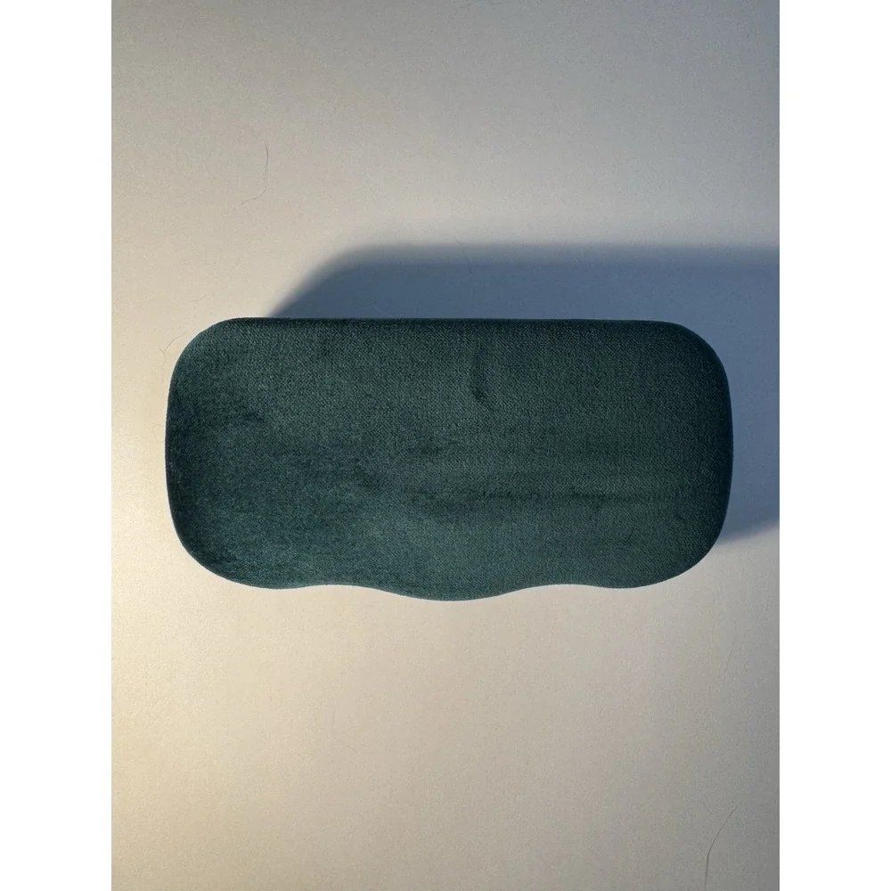 New Authentic Gucci Sunglasses Eyeglasses Case Green Velvet Clamshell Small Case